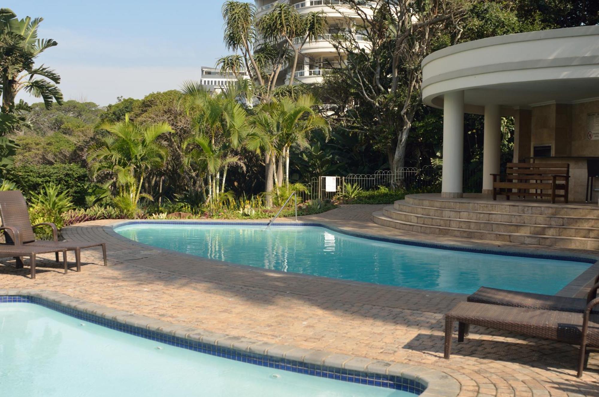 Apartment 202 On Oyster Rock